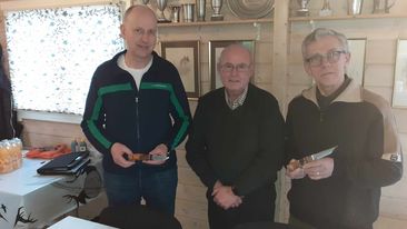 Knivbygning 2024 - Ole Breinholt - Kaj Haugaard - Flemming Beltoft.jpg